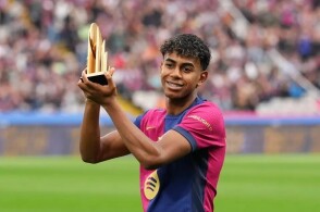 哈登：保罗被裁我也很困惑和震惊，但这不是我能控制的（哈登回应保罗被裁：既困惑又震惊，但非我所能左右）