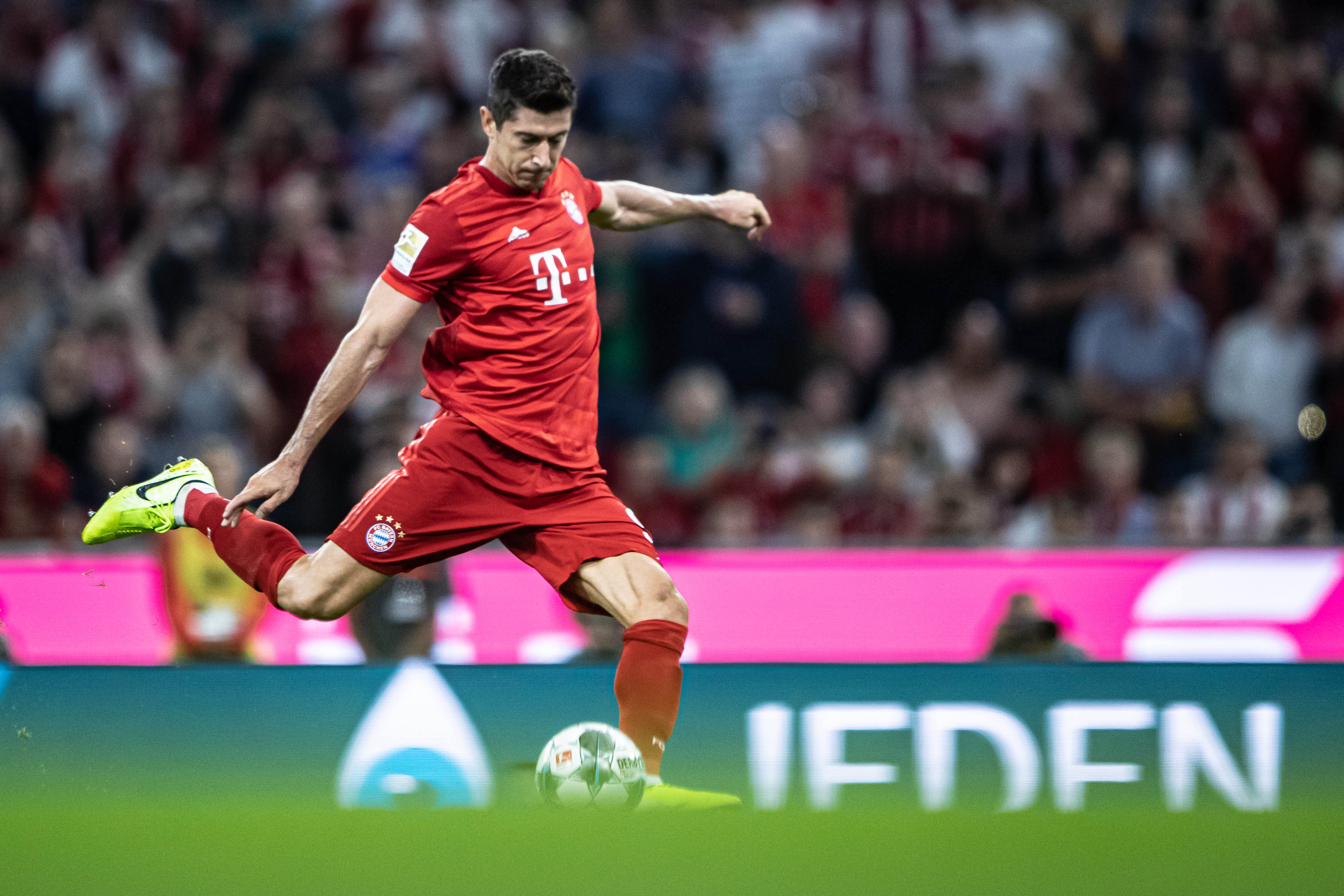 NBA球队换帅动态及影响分析（NBA主帅更迭动向与影响解读）