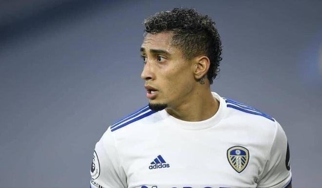 辽宁男篮王哲林末节关键表现（王哲林末节关键发挥，助阵辽宁男篮）