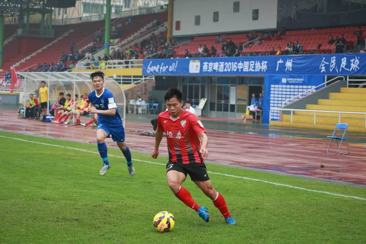 杜兰特28+10火箭战胜公牛结束3连败，申京23+7+11汤普森23分