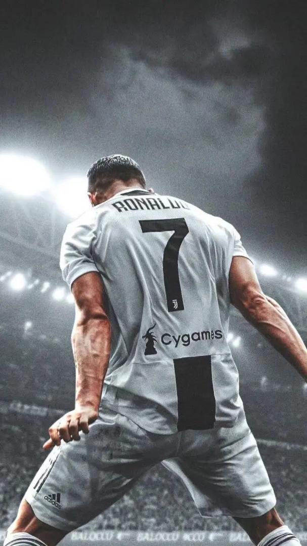 弗里克：亚马尔这个月该不该去国家队？这不是我的问题（弗里克谈亚马尔本月是否入选国家队：不由我做主）