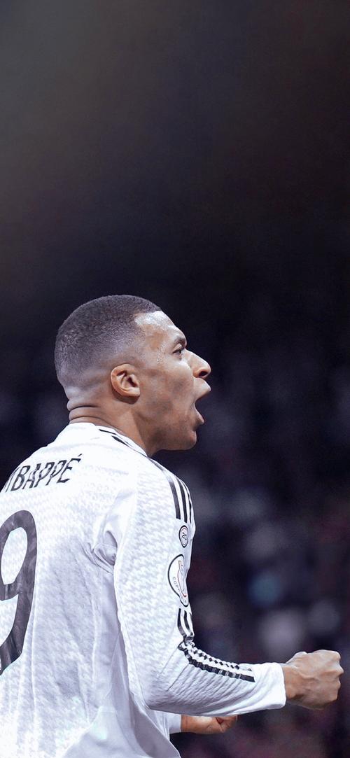 半场战报：亚特兰大1-0佛罗伦萨，德凯特拉雷助攻奥迪隆破僵（半场速递：亚特兰大1-0领先佛罗伦萨，德凯特拉雷助攻奥迪隆打破僵局）